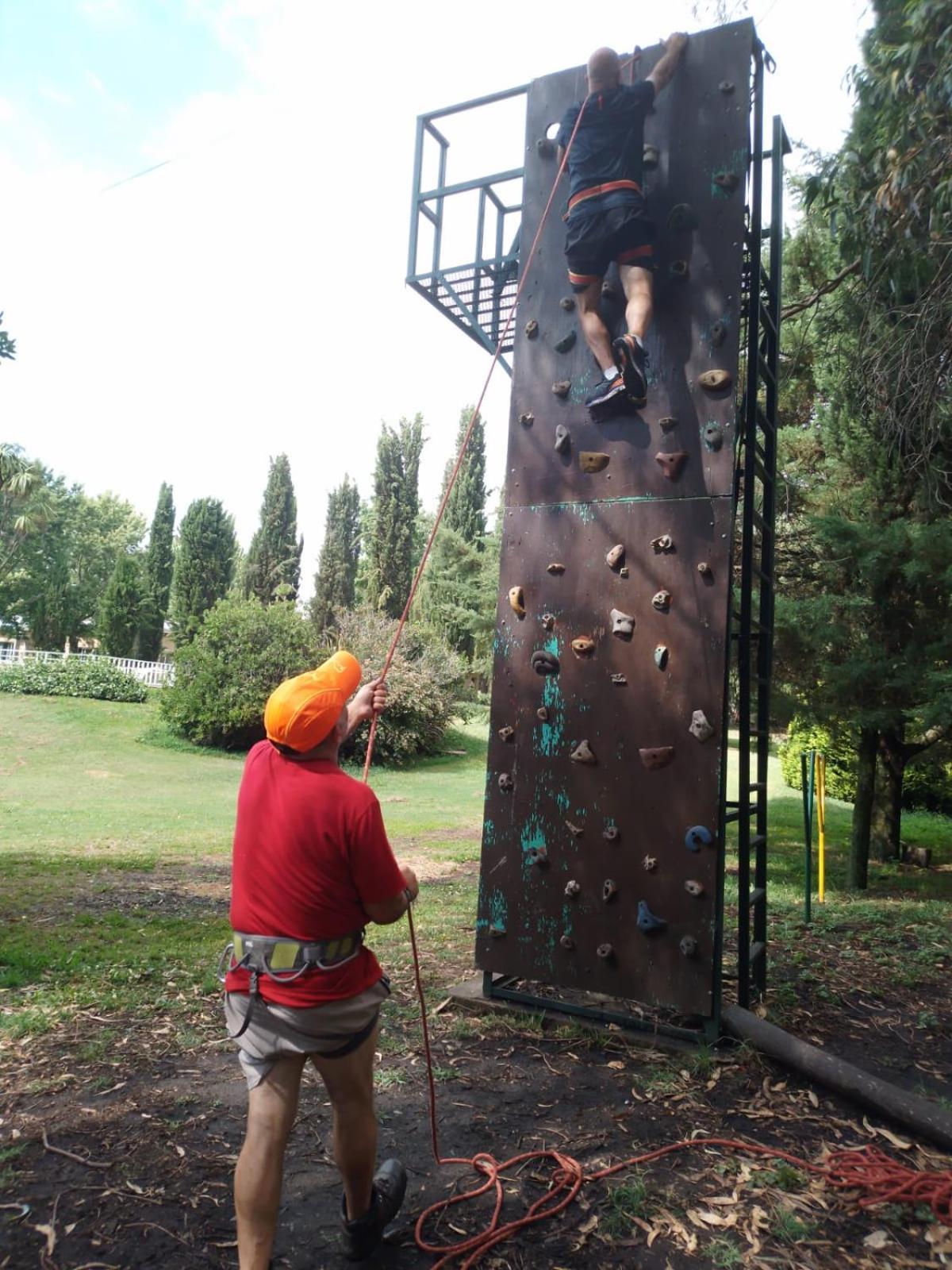 Village Park Tandil Bagian luar foto